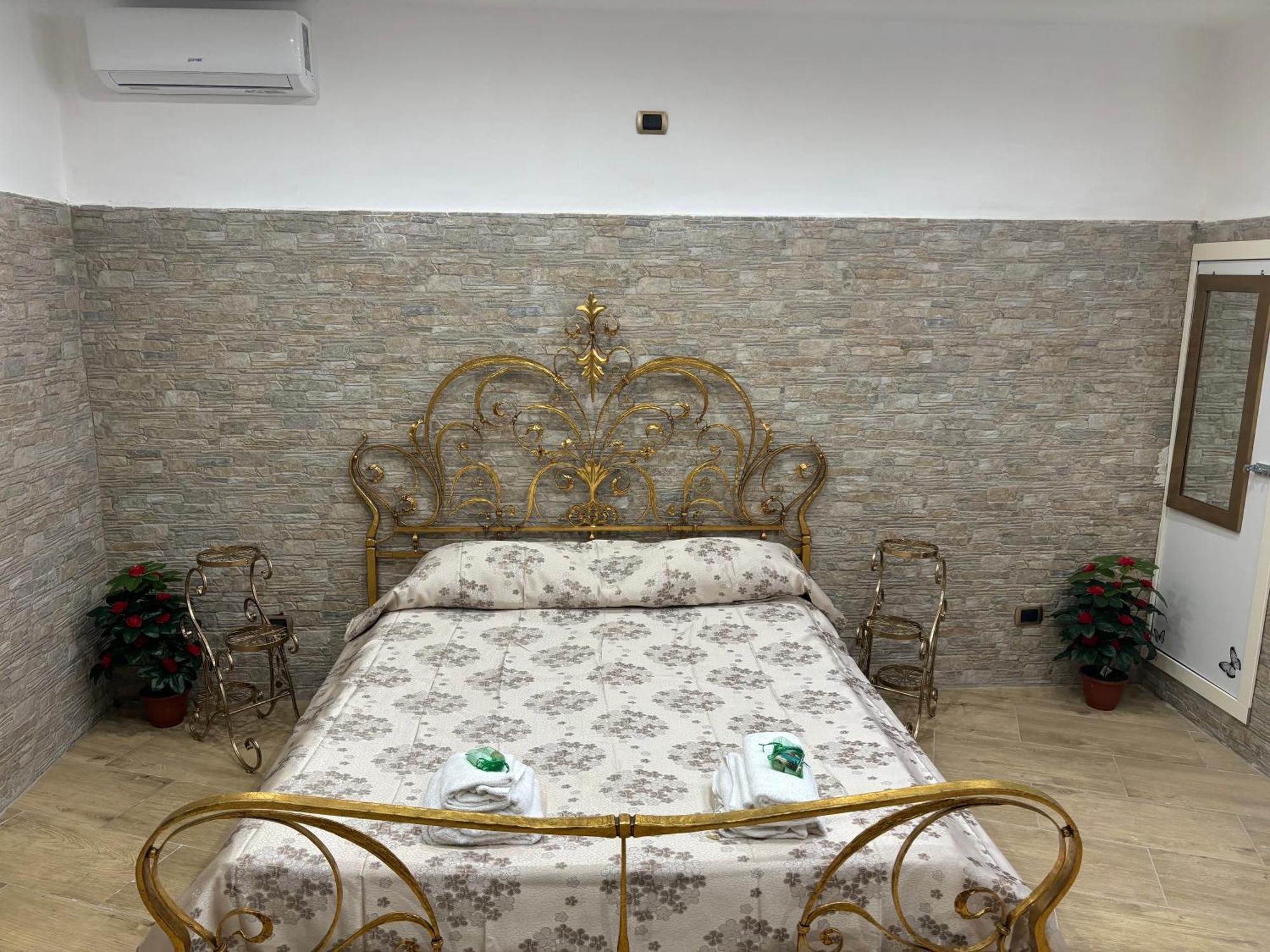 La Storia Guest house